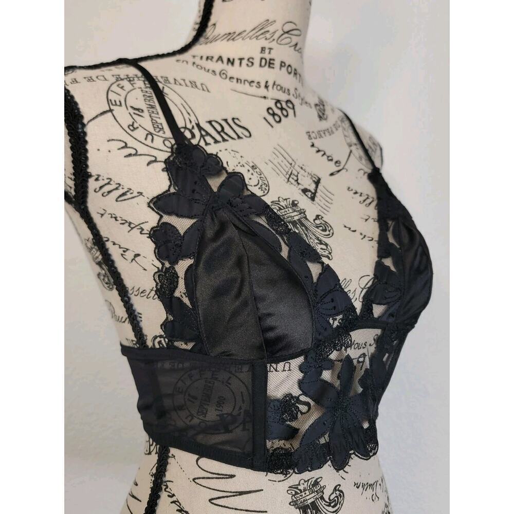 Victorias Secret Corset Bralette Top L Black Sexy Lace V Neck Boning Black